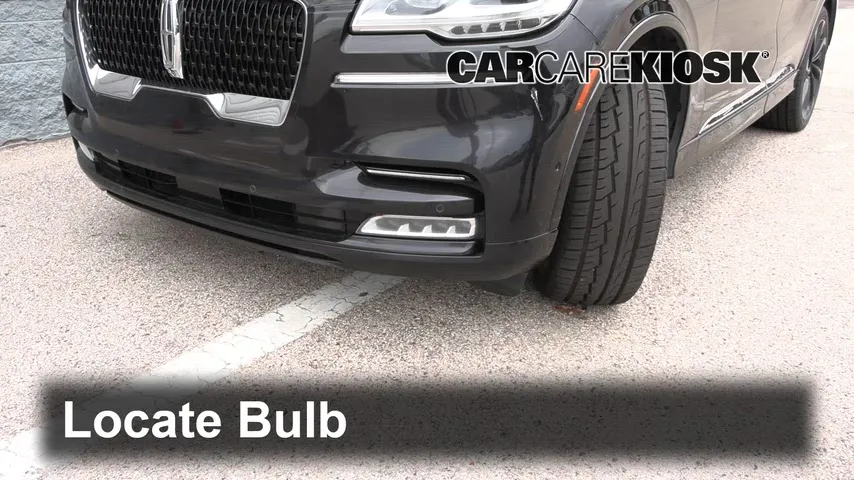 2020 Lincoln Aviator Reserve 3.0L V6 Turbo Éclairage Feu antibrouillard (remplacer l'ampoule)